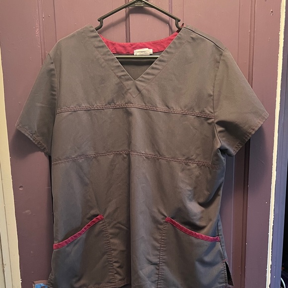 Scrubstar Tops - Scrubstar Charcoal and Maroon Scrub Top